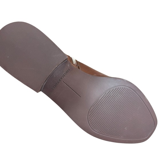 Women's Chelsea & violet sz9 brown ankle bootie like new - Picture 4 of 4